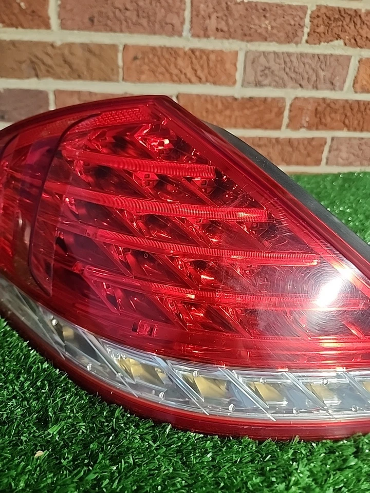 BMW M6 2007-2010 - Luz trasera izquierda / lámpara 7177069 Foto 4 de 4