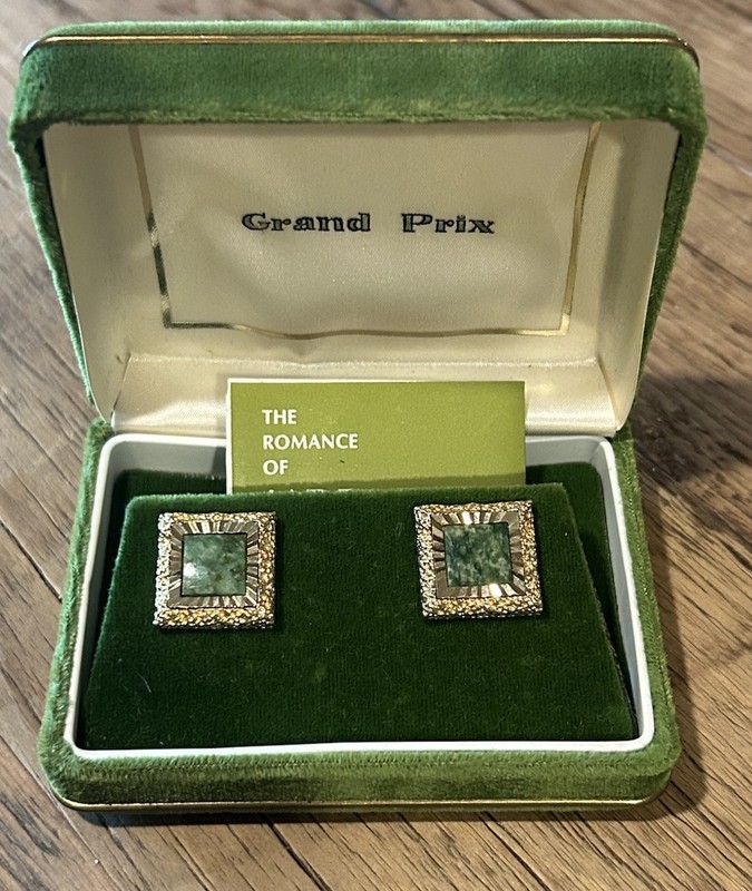 Vintage Grand Prix Swank Jade Cufflinks Gold Tone w Box & Romance of Jade