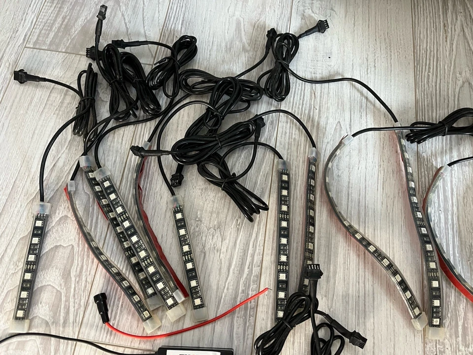 Kit de luces LED Sunpie Bluetooth para moto Foto 4 de 4