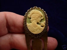 (CBS4-2) Lady with hat green CAMEO BOOKMARK book mark books art