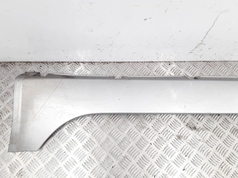 Nissan Primera P12 Estate 1.8i 85kW 2003 Left Sideskirt Plastic Sill 76851AU3 - Image 4 of 4