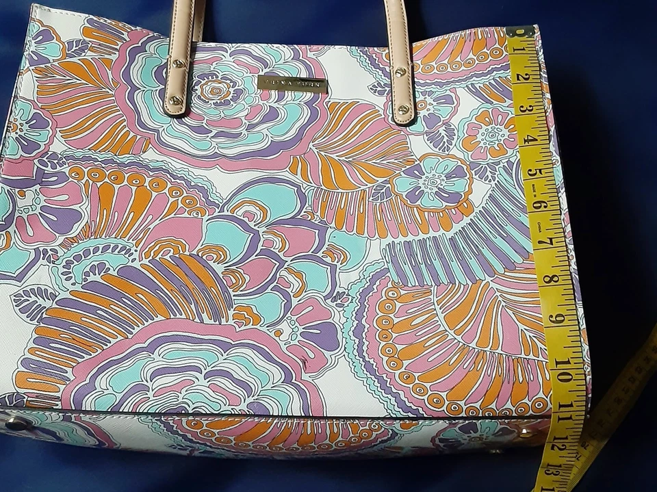 Trina Turk Beach女式粉色花卉单肩包 ~ 二手 — 第 4/4 张图片