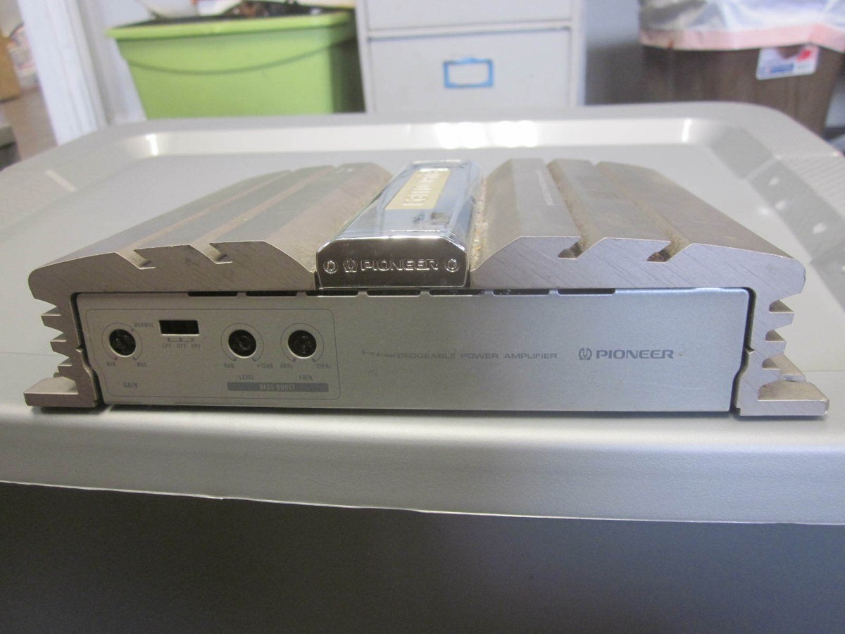 Vintage Pioneer Carrozzeria Bridgeable 2 Channel Power Amplifier