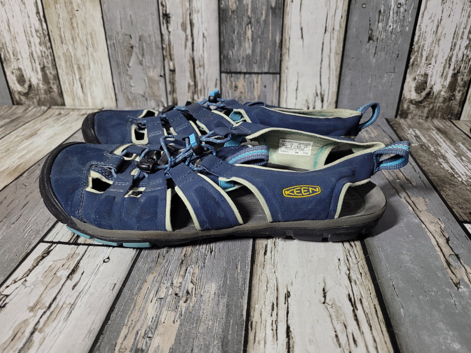 KeenSandals Clearwater CNX Blue Athletic Woman Sz 8