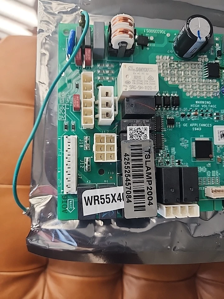 GE OEM Refrigerator Electronic Control Board WR55X40445 - Image 4 of 4