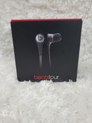 Beats by Dr. Dre Tour In-Ear Model No. 810 00009 Black - New Open Box