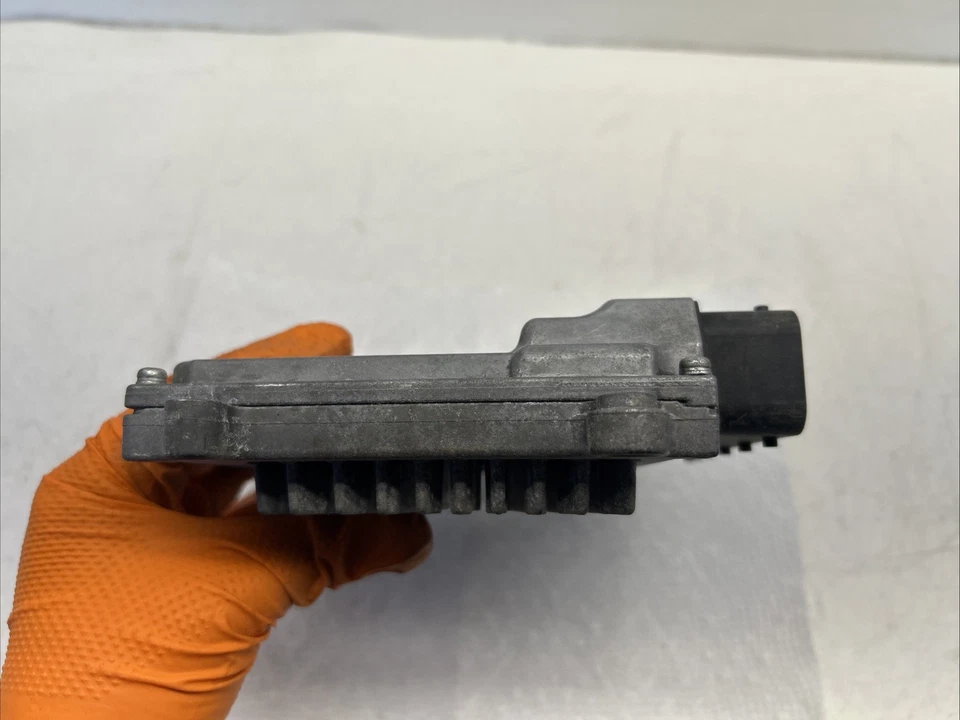 OEM ENGINE COMPUTER CONTROL MODULE ECM ECU FOR 2006 Volvo S40 2.4L 079700-9133 - Image 4 of 4