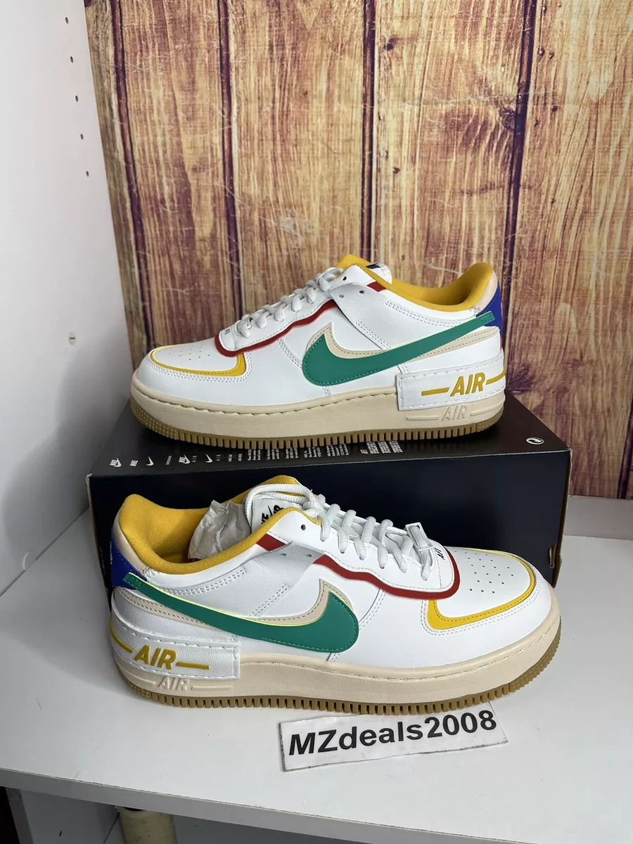 Nike three on sale color shoes