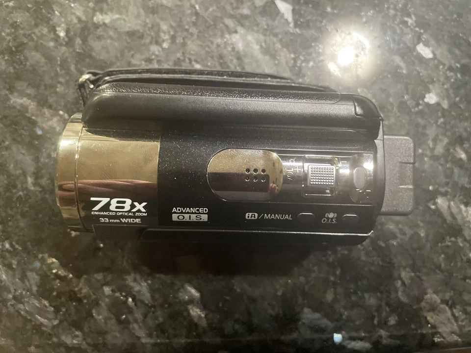 PANASONIC SDR-H100 CAMCORDER 80GB HARD DRIVE / CARD DIGITAL VIDEO CAMERA TESTED - Image 4 of 4