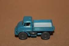 Wiking 1:87  Mercedes-Benz Unimog U 406 mit Pritsche 37g azurblau  (A99)