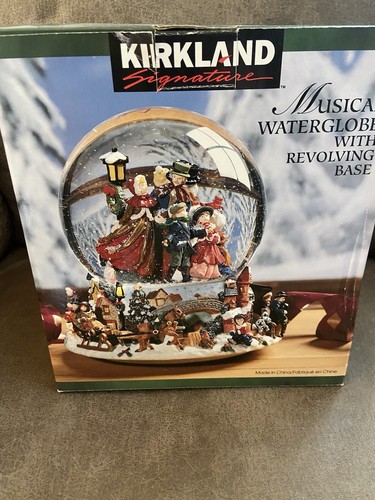 Kirkland Christmas Carolers Musical Water Snowglobe with Revolving Base Vintage