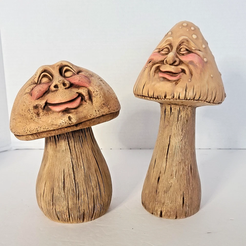 Ceramic Happy Face Mushroom 2 Painted Statues Anthropomorphic Garden Whimsical - Image 1 of 4