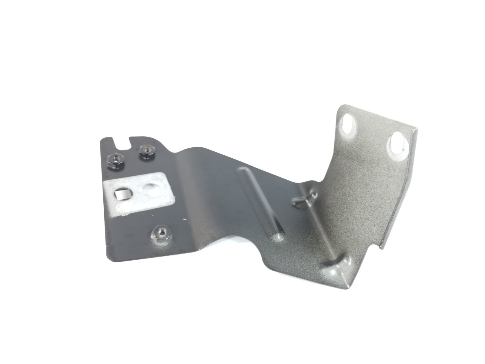 Maserati Ghibli RWD 2017 3.0 L Front Right Fender Lower Mount Support Bracket