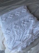 GentleSoft  Boho Tufted Embroidery Duvet Cover Queen Bedside