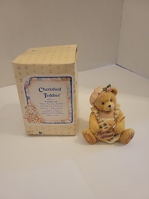 Cherished Teddies Figurine CRT025 Priscilla Ann There's No One Like Hue 1994