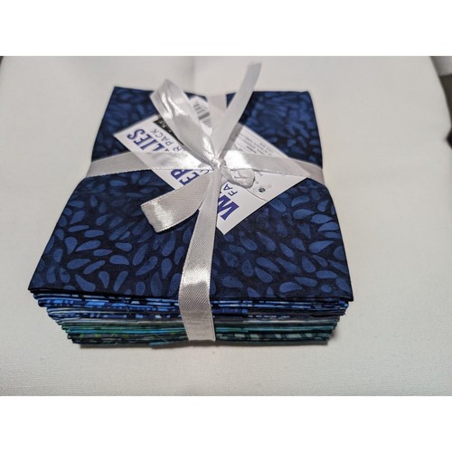 Insight Fabrics Water Lilies Batik Cotton Fat Quarter Bundle 12ct - Picture 4 of 7