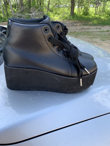 styling platform shoes