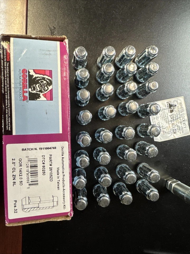 32 GORILLA CHROME SPLINE LUG NUTS 14x2 Ford F250 F350 Aftermarket Rims 1999-2002 - Image 2 of 3