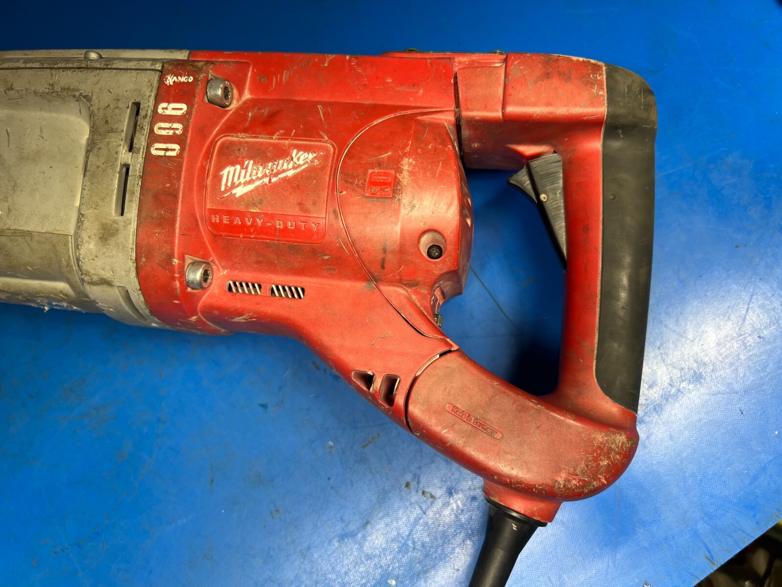 Milwaukee 900K Concrete Breaker Demolition Hammer 110v Kango K900K for