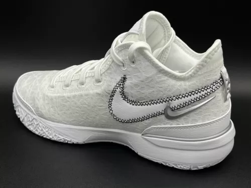 Big nike trainers online