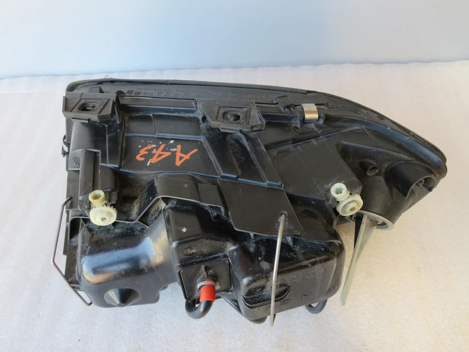 Audi A6 Quattro HID Xenon Headlight 1998 1999 2000 2001 Original Factory OEM - Image 3 of 4