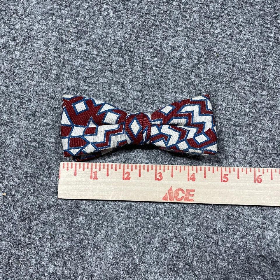 VINTAGE Bow Tie ORMOND NYC Clip On Geometric Zigzag Red White Bowtie 5" - Image 4 of 4