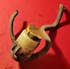 2001-2004 Subaru Outback Power Steering Reservoir Tank W/ Hoses 34630AE031