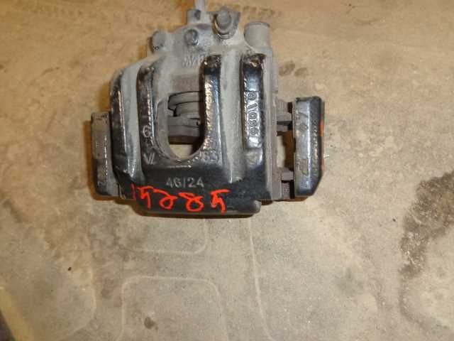 BMW M1 2011-2012 Rear Right Caliper with pads Black
