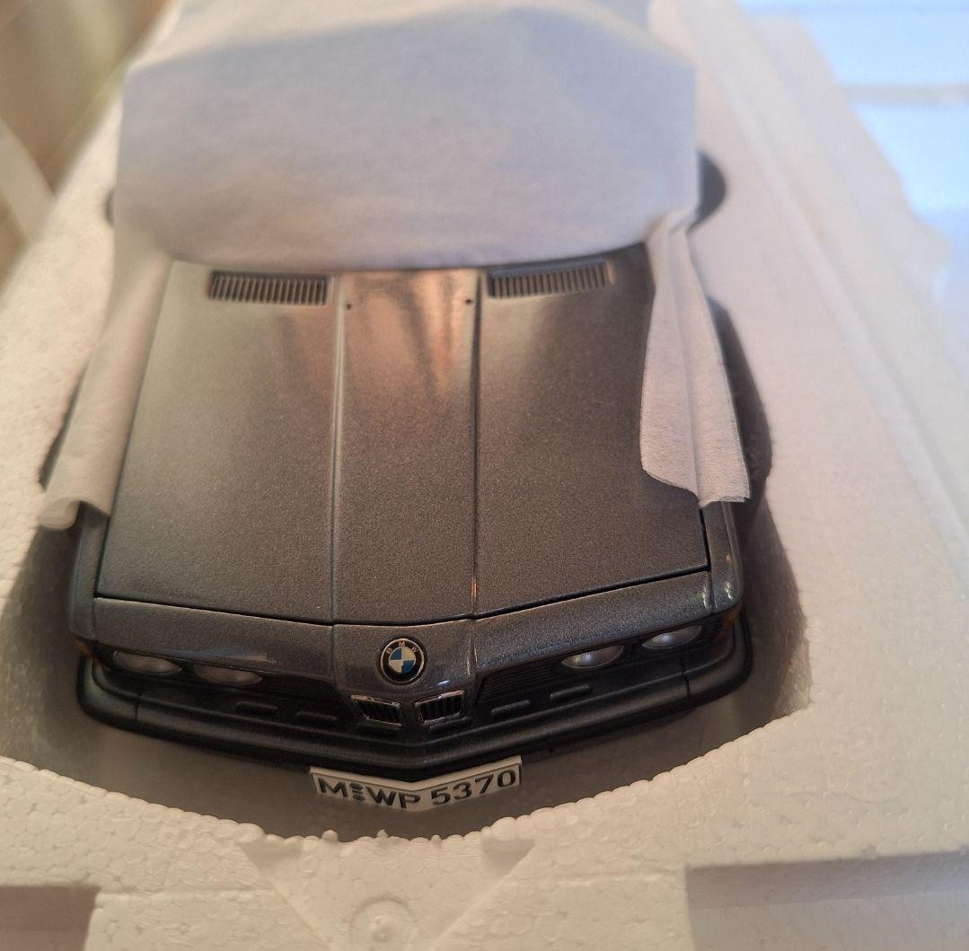 Autoart BMW M635 CSI Shadow-Line 1:18 Scale Model Car - New Autoart BMW M635 CSI Shadow-Line 1:18 Scale Model Car - New
