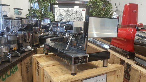 LA MARZOCCO LINEA CLASSIC 3 GRUPPEN EDELSTAHL HOHE FÜSSE ESPRESSOMASCHINE - Bild 4 von 12