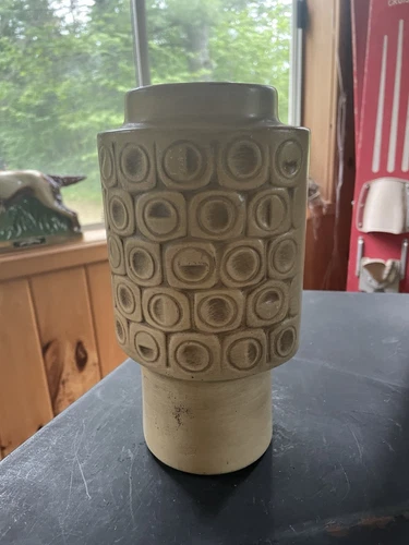 McCoy Pottery Vtg Rare Scandia Line MCM 8.5” Tall Cylinder #36 Mod Beige As Is