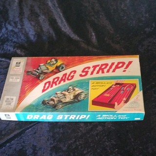 Milton Bradley Drag Strip! Action Skill Board Game 2 Players (1965)