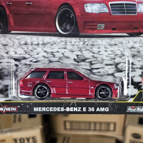 2025 HOT WHEELS PREMIUM MERCEDES-BENZ E 36 AMG WAGON FAST WAGONS 4/5 - Picture 3 of 5