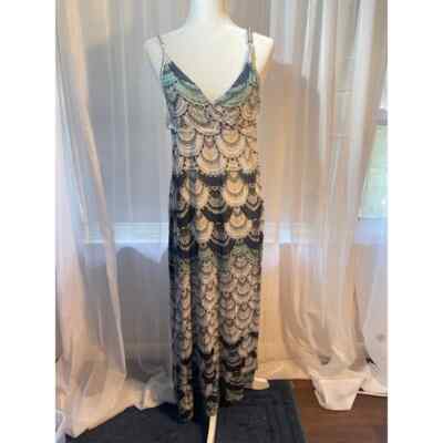 white christmas dresses Strapless Navy Chiffon Peacock Style Formal Evening Dress Size 4 / Navy
