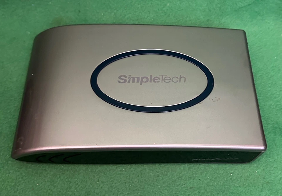Simple Tech 1TB USB 2.0 External Hard Drive. - Image 2 of 4