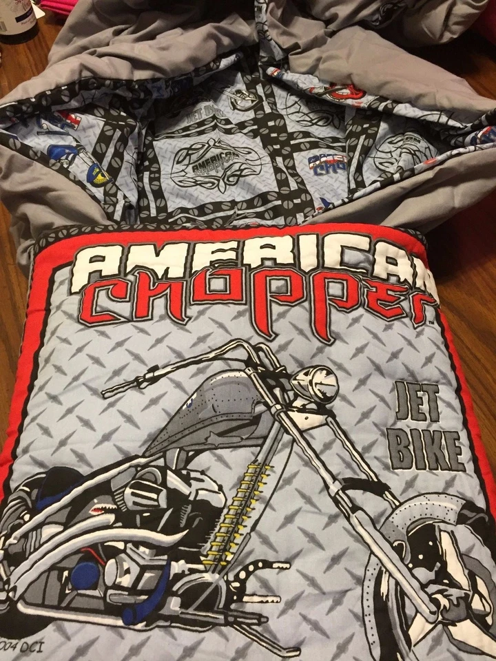 Almohada de motocicleta American Chopper hecha a mano (¡almohada con edredón de 6 pies de largo en el interior!) Foto 2 de 2