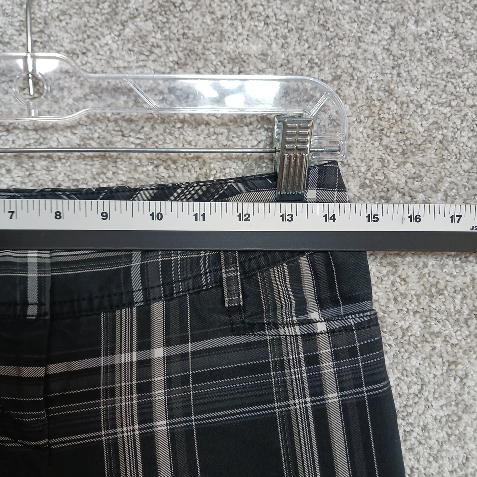 Express Design Studio Pants Womens Size 0 Black White Plaid Straight Leg Capri - Image 4 of 4
