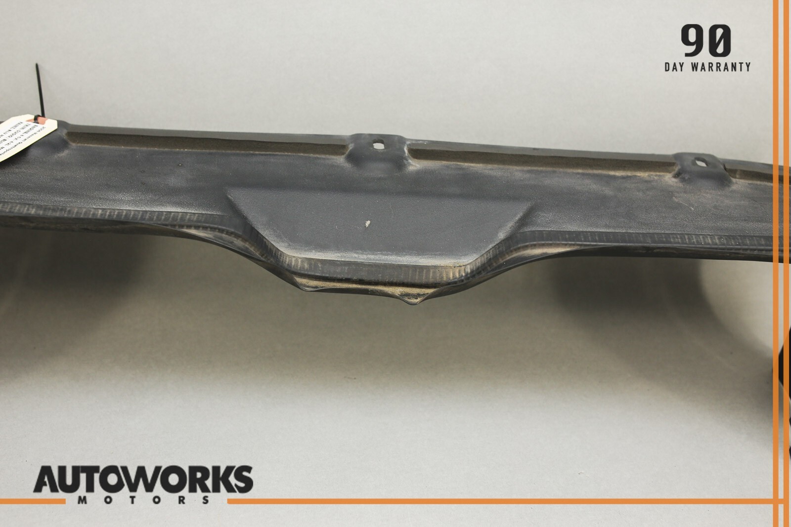 05-08 Maserati Quattroporte M139 Front Bumper Upper Conveyor Trim 67069600 OEM