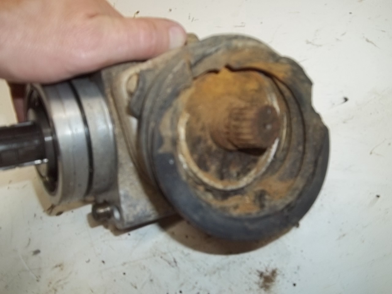 1986 HONDA FOURTRAX 250 2WD ENGINE TRANSFER CASE eBay