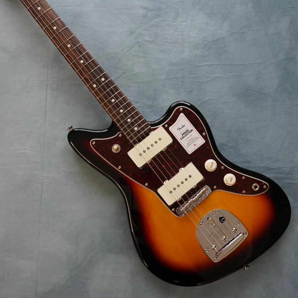 Fender Made in Japan Junior Collection Jazzmaster Rosewood 3-Color Sunburst - Image 2 of 4