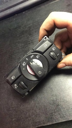 BMW 5 Touring E61 525 i Scheinwerfer Steuerschalter Einheit 6988555 3.0 Benzin