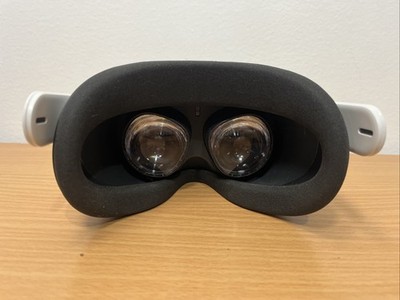 Meta Oculus Quest 2 128GB Advanced All-In-One VR Headset & Strap