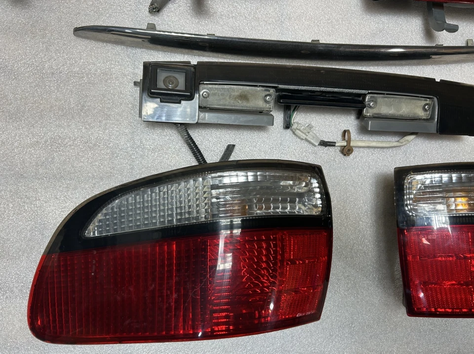 JDM 96-00 TOYOTA ESTIMA PREVIA TCR10W OEM LUCES TRASERAS LUCES CÁMARA LAVADO DE CARA Foto 2 de 4