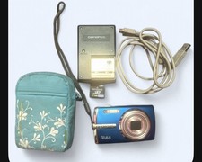 Olympus Stylus 5010 Blue 14MP Digital Camera Tested Bundle Charger xD Card Case