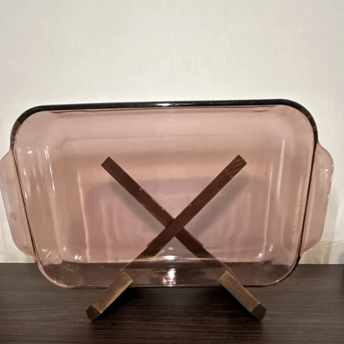 Vintage Pyrex Glass Rectangular Casserole Dish 232-B PinkGlossy 2 QT 11X7X1.5 in