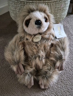Miyoni Faultier Stofftier Plüsch Aurora mit Etikett Teddy Sammlerstück