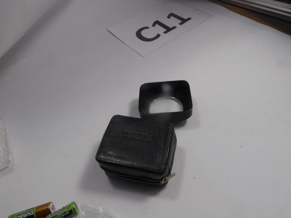 Yashica Rectangular Black Metal Lens Shade / Hood Slip-On 54mm with genuine case - Image 3 of 4