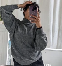 Relaxed Grey Jumper (brand unspecified)