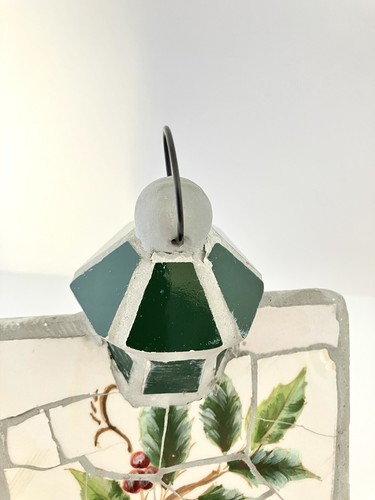 Handcrafted Decorative Mosaic Bird House Ceramic Holly leaves and Berries MINT - Picture 12 of 17