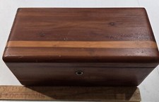 Miniature Lane Cedar Chest Altavista KY Tinket  Box Jewlery  Maxwell Brothers
